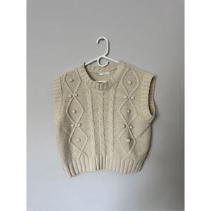 Lovely by Korea cream white sweater vest size medium   no size tag but fits to b